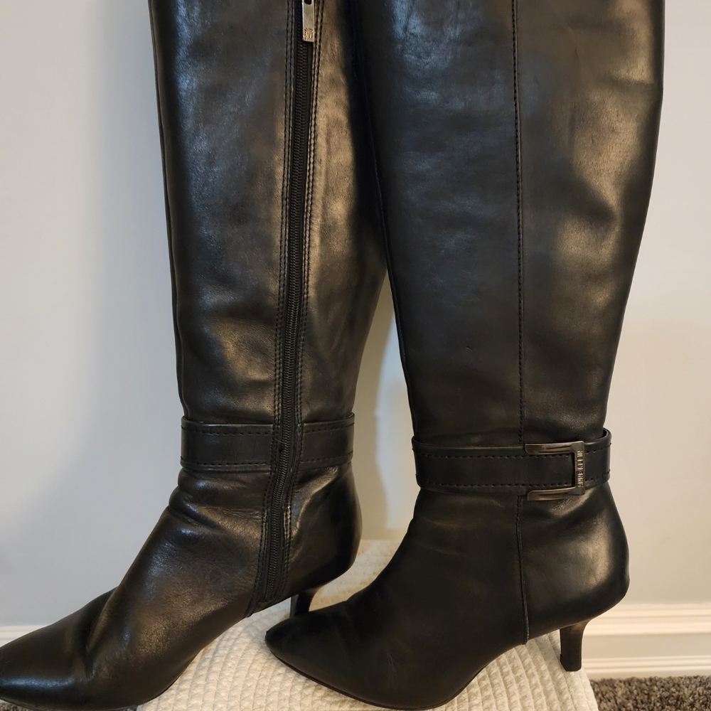 Anne Klein Black Heeled Boots with Kitten Heel